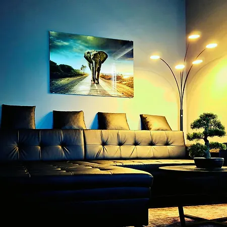 Apartment Spacious & Stylish In - Supercentral *