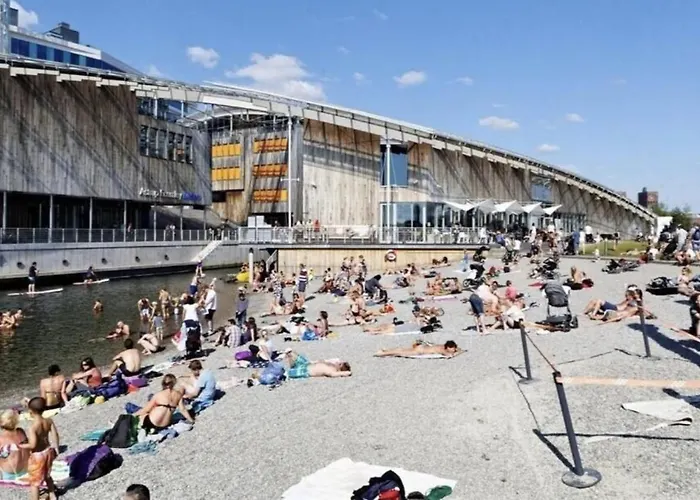 アパート Spacious & Stylish In - Supercentral